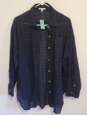 NWT Blue Eyelit Button Doen Collared Shirt Navy Blue Medium Oversized